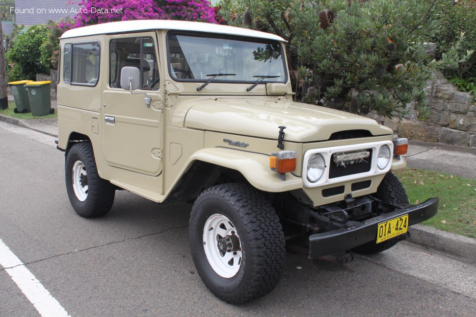 Specifications: Toyota Land Cruiser (J40) Hard top 3.0 D (80 Hp) 4WD 1974, 1975, 1976, 1977, 1978, 1979