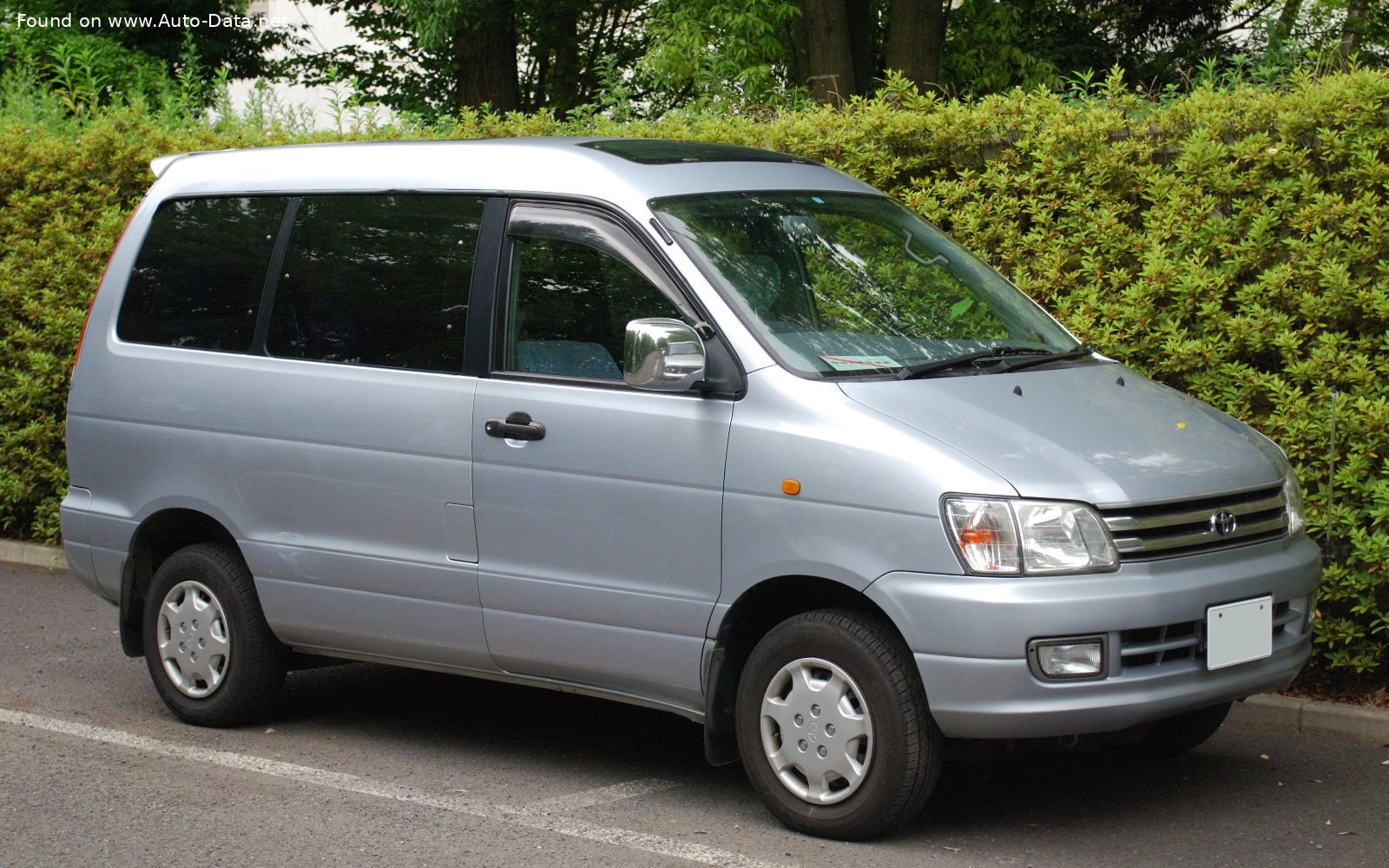 Specifications: Toyota Town Ace Noah 2.0 (130 Hp) 1996, 1997, 1998, 1999, 2000, 2001