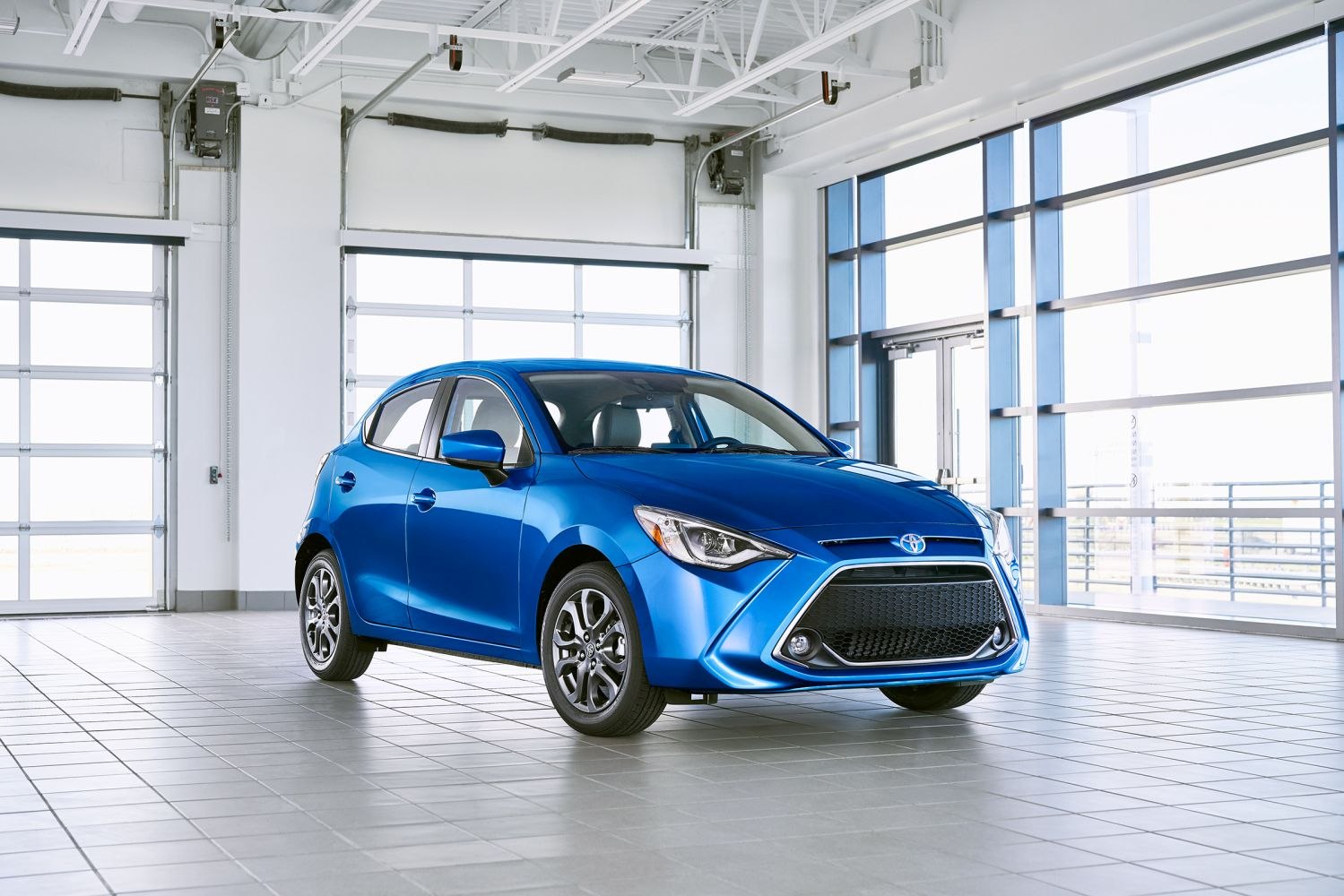 Specifications: Toyota Yaris Hatchback (USA) (facelift 2019) 1.5 (106 Hp) Automatic 2019, 2020