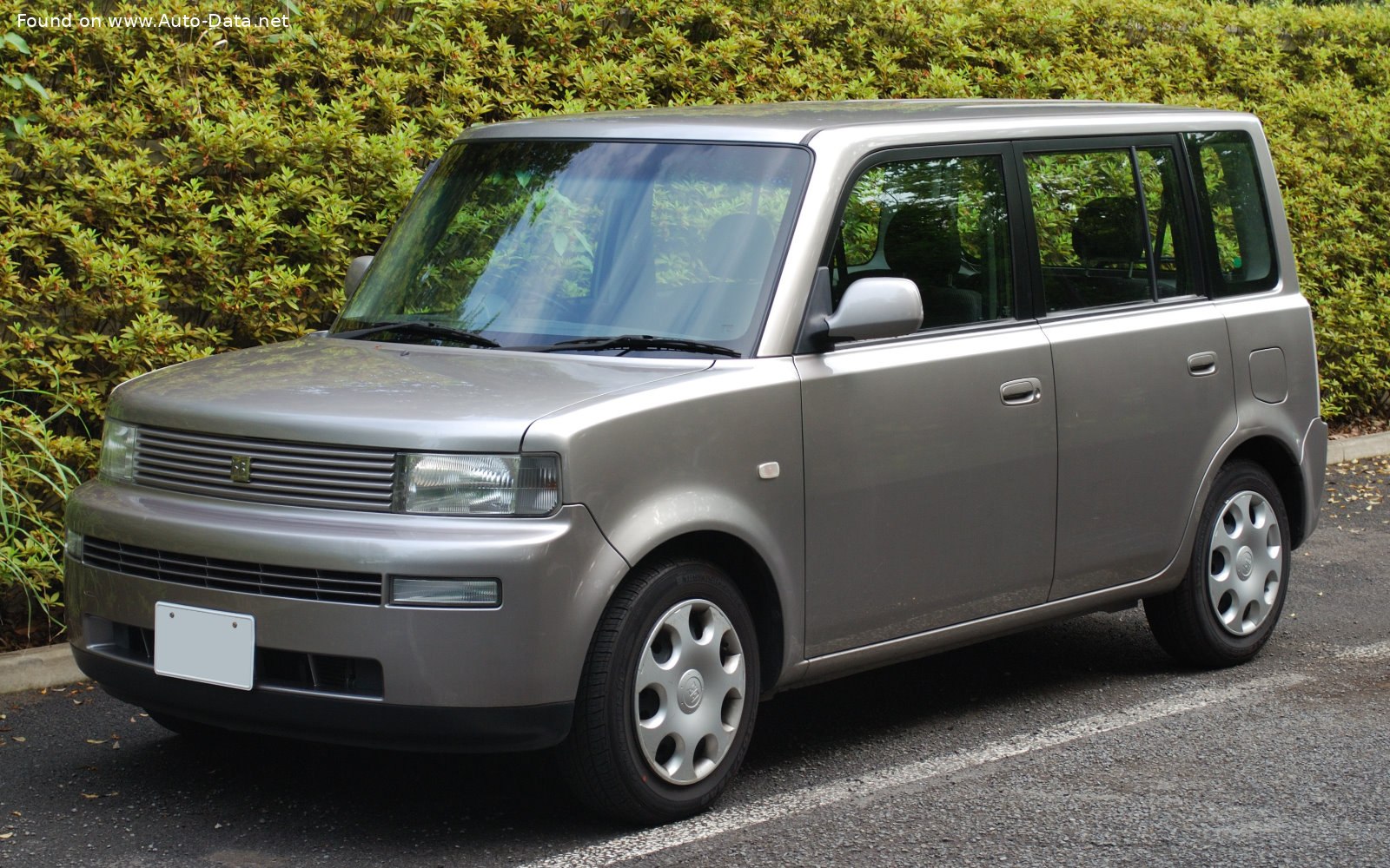 Specifications: Toyota bB 1.5 i 16V (105 Hp) 4WD 2000, 2001, 2002, 2003, 2004, 2005