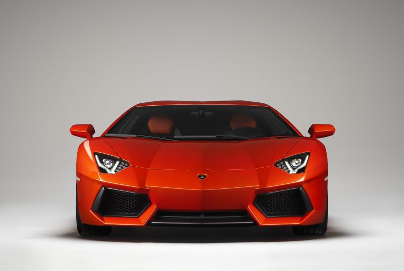 Specifications: Lamborghini Aventador LP 700-4 Coupe 6.5 V12 (700 Hp) 4WD 2011, 2012, 2013, 2014, 2015, 2016, 2017