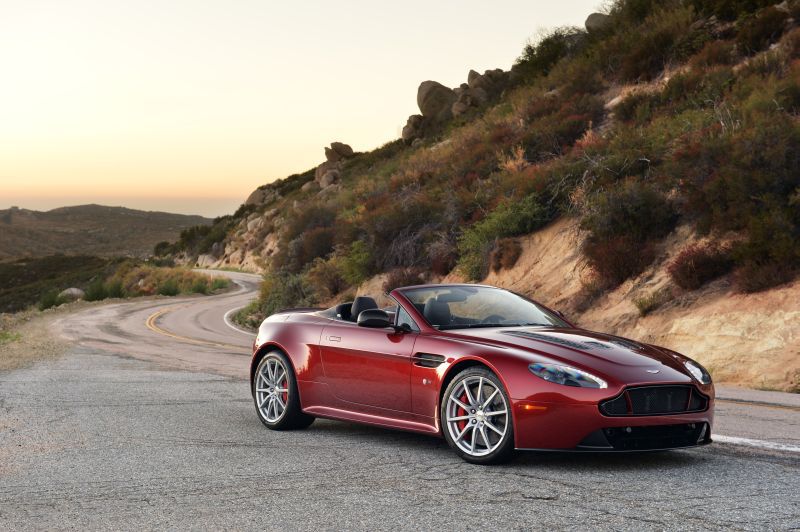 Specifications: Aston Martin V12 Vantage Roadster S 6.0 V12 (573 Hp) Sportshift 2016, 2017, 2018