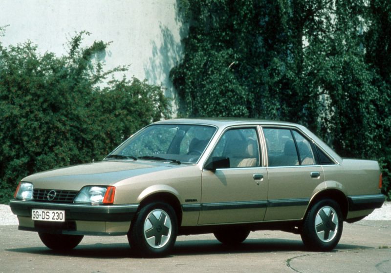 Specifications: Opel Rekord E (facelift 1982) 2.2 E (115 Hp) 1984, 1985, 1986