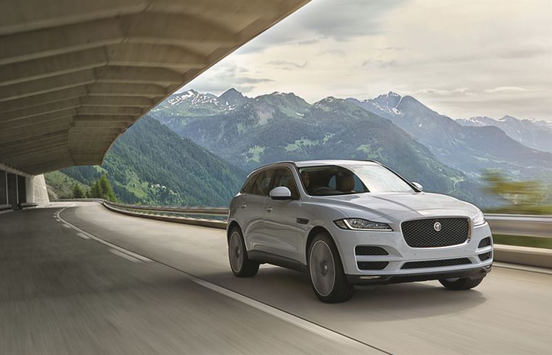 Specifications: Jaguar F-Pace 2.0t (250 Hp) Automatic 2017, 2018