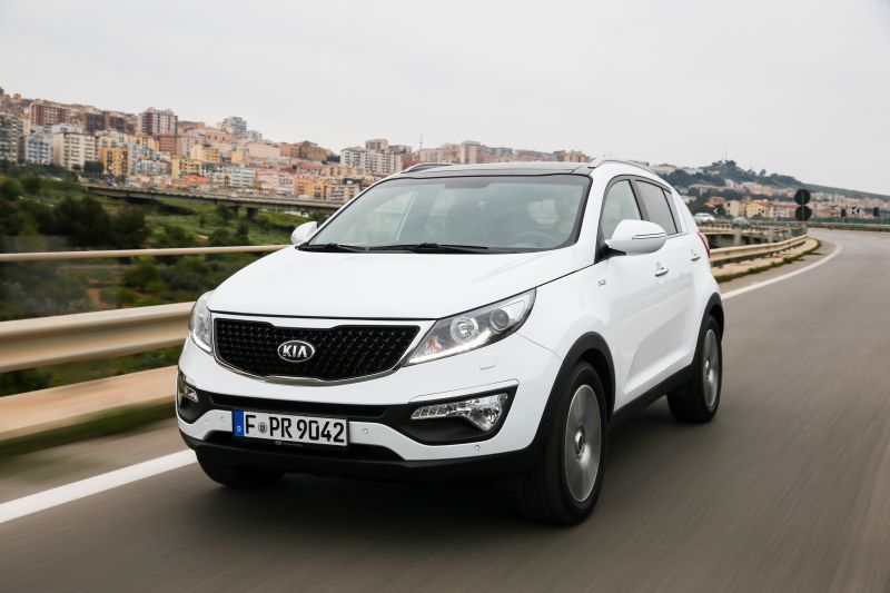 Specifications: Kia Sportage III (facelift, 2014) 2.0 CRDi (136 Hp) 4WD Automatic 2014, 2015, 2016