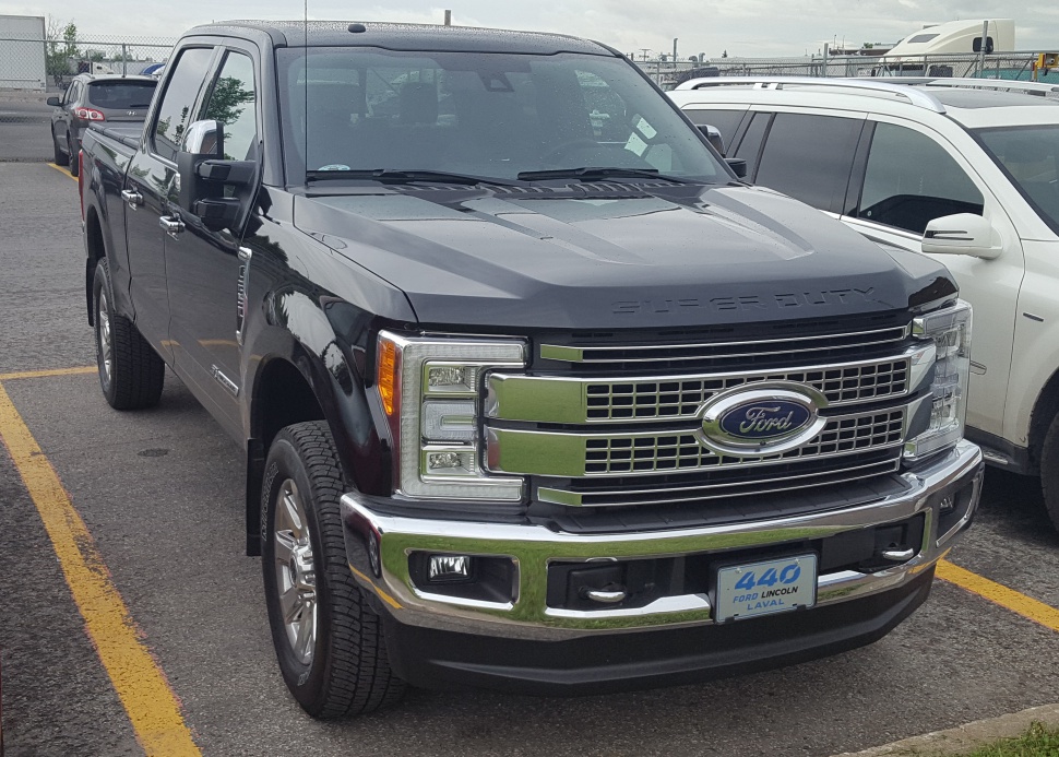 Specifications: Ford F-250 Super Duty IV Crew Cab Long box 6.2 V8 (385 Hp) Automatic 2017, 2018, 2019