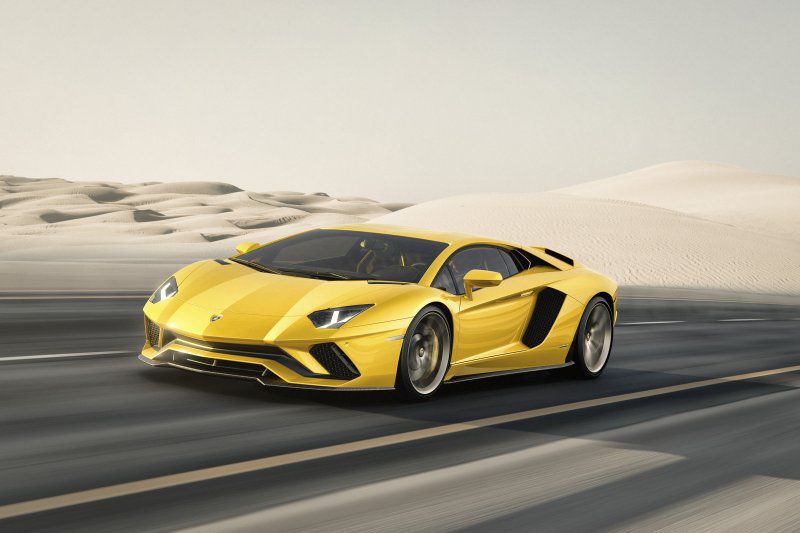 Specifications: Lamborghini Aventador S Coupe 6.5 V12 (740 Hp) 4WD ISR 2017, 2018, 2019, 2020, 2021, 2022, 2023, 2024, 2025