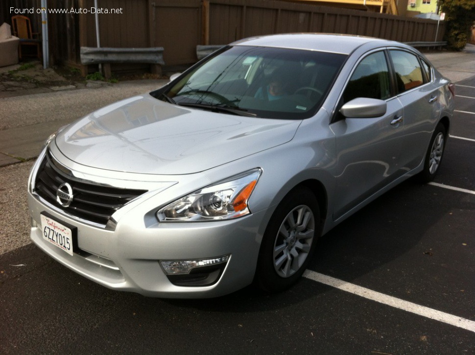 Specifications: Nissan Altima V 2.5 (182 Hp) CVT 2012, 2013, 2014, 2015