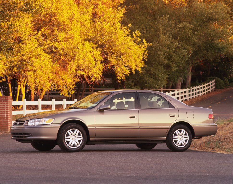 Specifications: Toyota Camry IV (XV20, facelift 2000) 2.2 (136 Hp) Automatic 2000, 2001