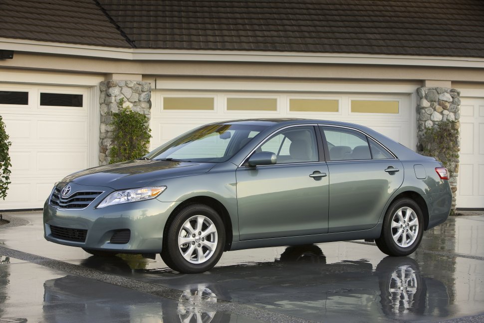 Specifications: Toyota Camry VI (XV40, facelift 2009) 2.5 (179 Hp) Automatic 2009, 2010, 2011