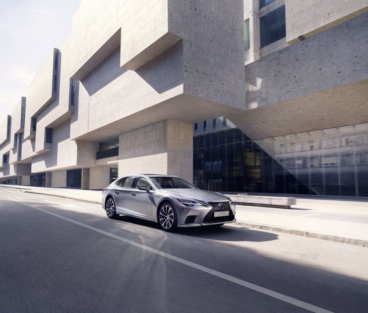 Specifications: Lexus LS V (facelift 2020) 500h V6 (359 Hp) Hybrid Multistage 2021, 2022, 2023, 2024, 2025