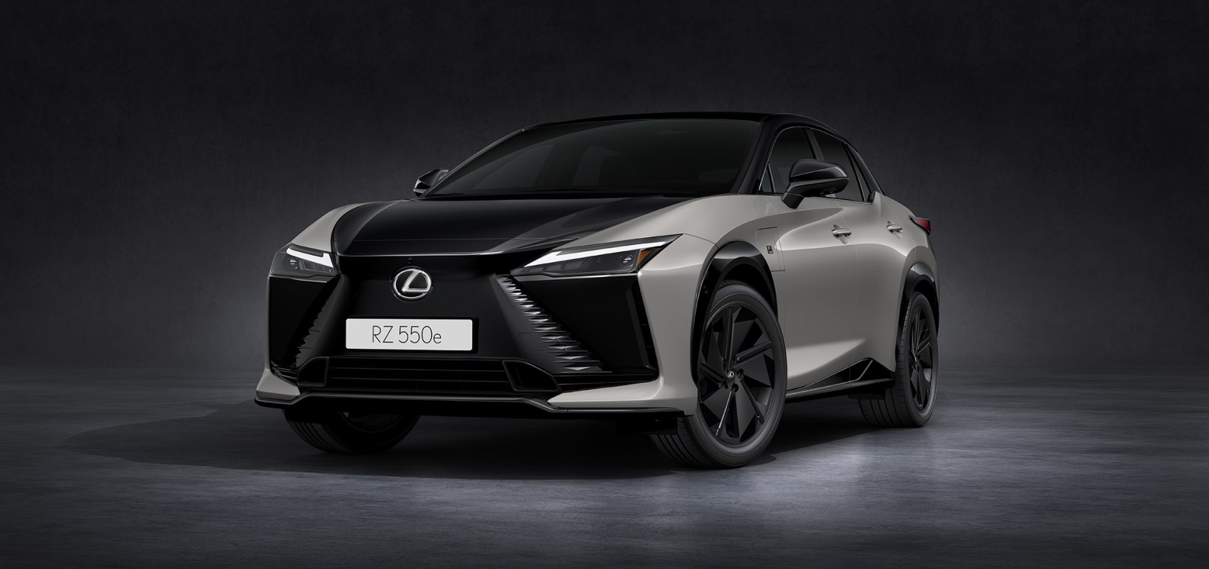 Specifications: Lexus RZ 550e F Sport 77 kWh (408 Hp) DIRECT4 2025