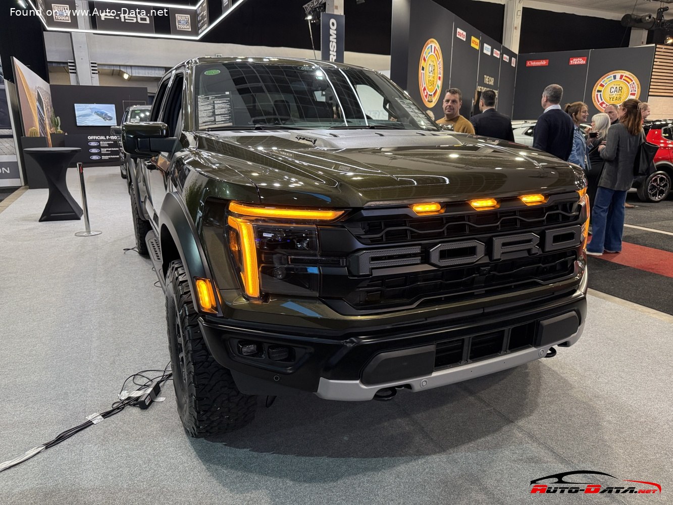 Specifications: Ford F-Series F-150 XIV SuperCrew (facelift 2023) Raptor R 5.2 V8 (720 Hp) 4×4 SelectShift 2023, 2024, 2025