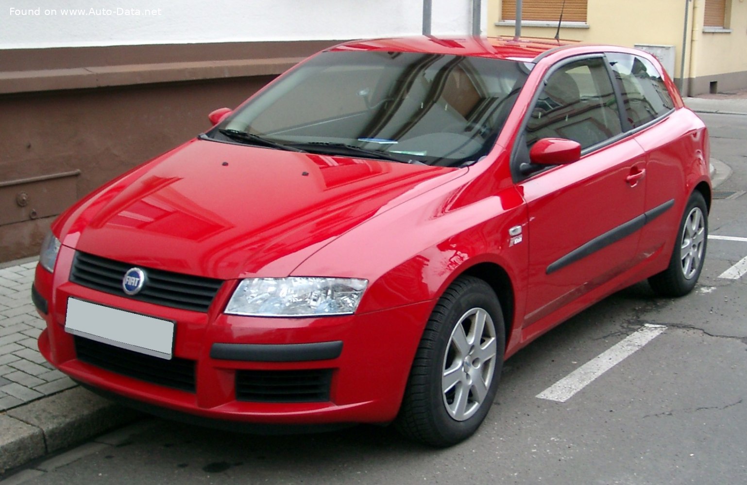 Specifications: Fiat Stilo (3-door, facelift 2003) 1.9 16V JTD (140 Hp) 2003, 2004, 2005