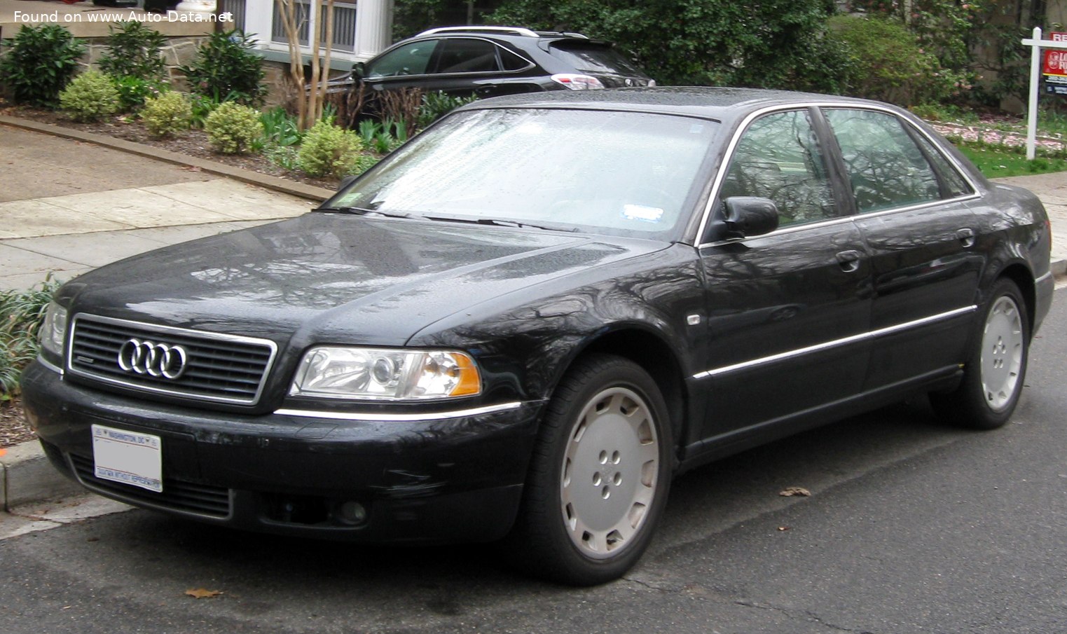 Specifications: Audi A8L (D2, 4D, facelift 1999) 6.0 W12 (420 Hp) quattro tiptronic 2000, 2001, 2002