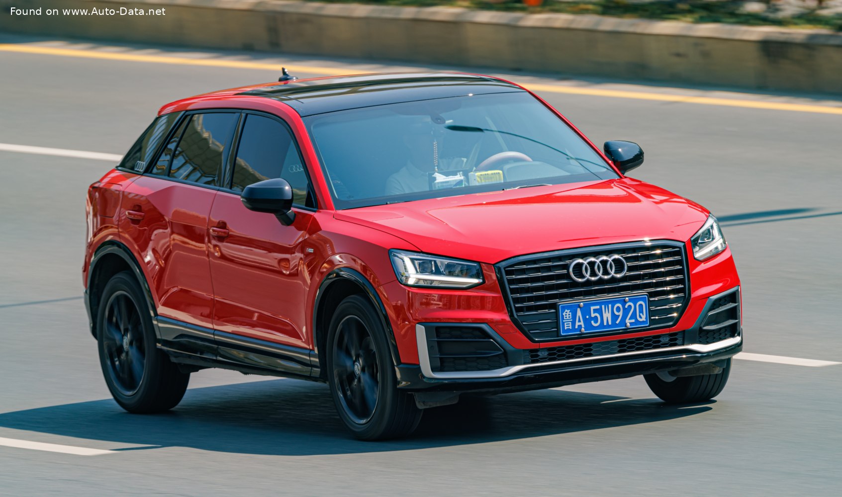 Specifications: Audi Q2L 35 TFSI (150 Hp) S tronic 2018, 2019, 2020, 2021