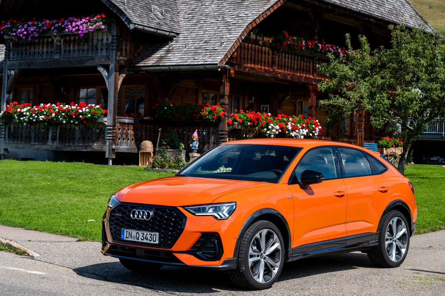 Specifications: Audi Q3 II Sportback (F3) 40 TFSI (190 Hp) quattro S tronic 2021, 2022, 2023, 2024, 2025