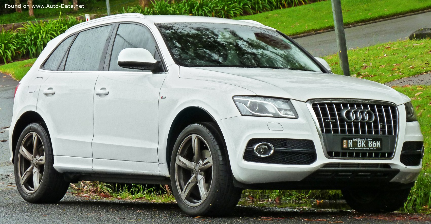 Specifications: Audi Q5 I (8R) 2.0 TFSI (245 Hp) quattro Tiptronic 2011, 2012