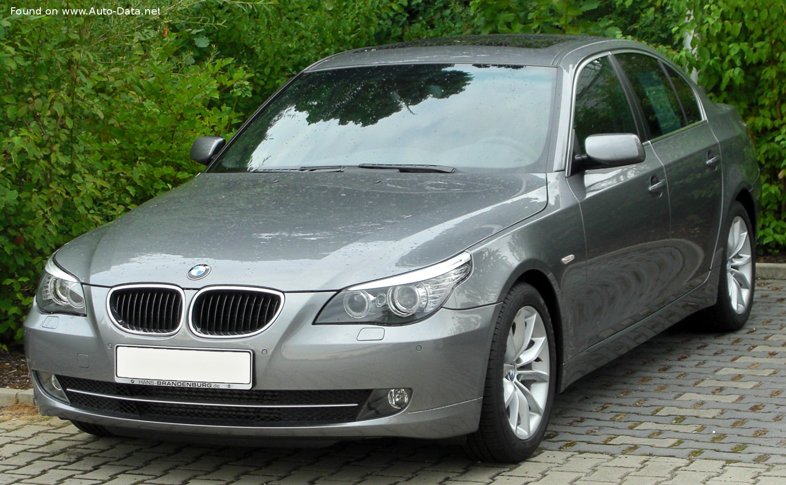 Specifications: BMW 5 Series (E60 LCI, facelift 2007) 528i (230 Hp) 2007, 2008, 2009, 2010