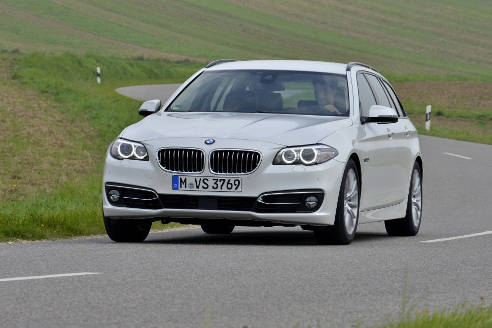 Specifications: BMW 5 Series Touring (F11 LCI, Facelift 2013) 518d (143 Hp) Steptronic 2013, 2014