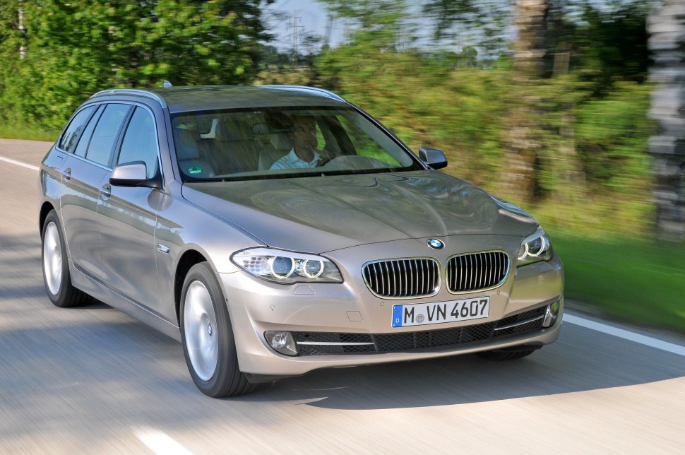 Specifications: BMW 5 Series Touring (F11) 530d (258 Hp) Steptronic 2011, 2012, 2013
