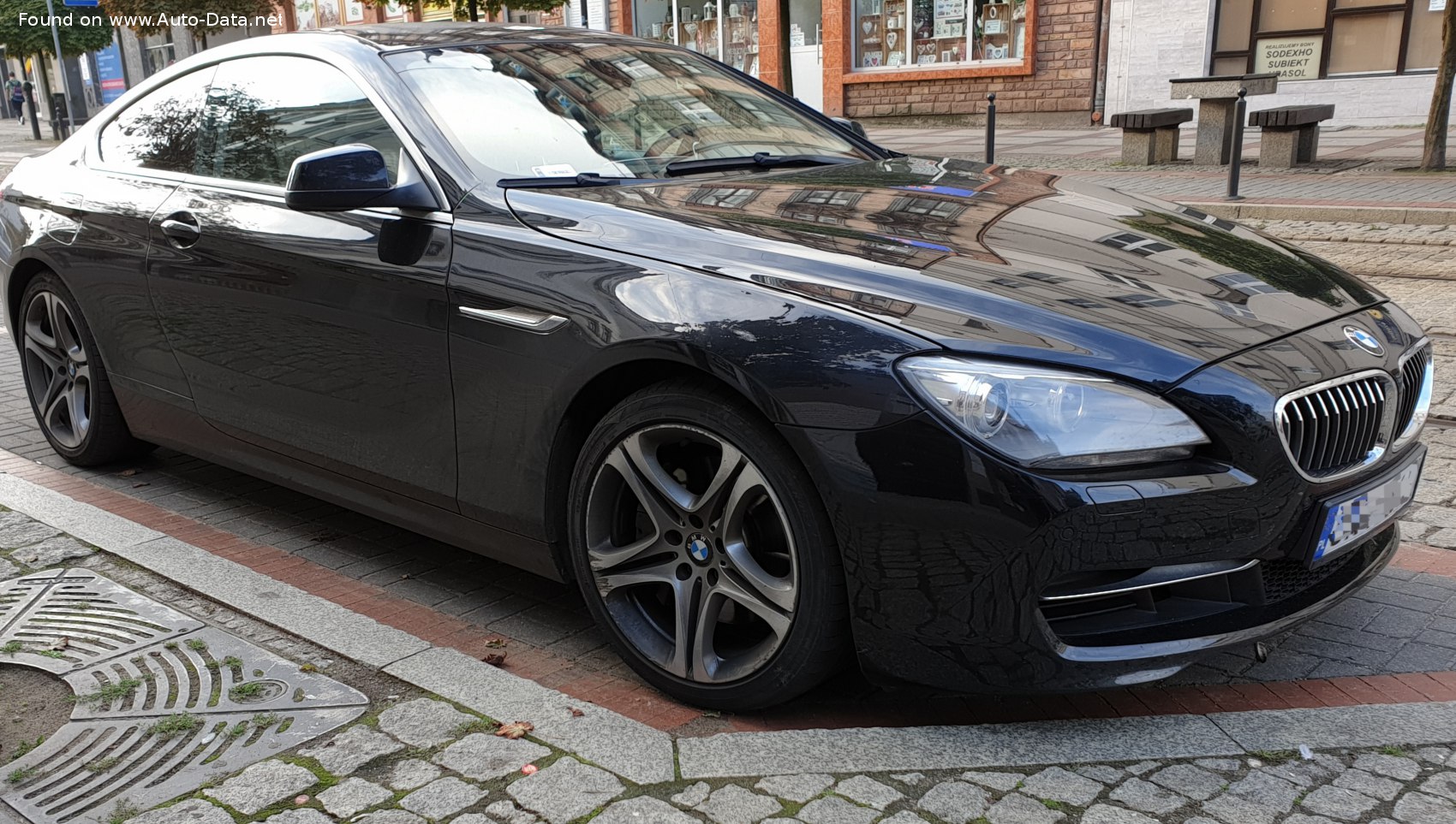 Specifications: BMW 6 Series Coupe (F13) 650i V8 (400 Hp) 2011, 2012
