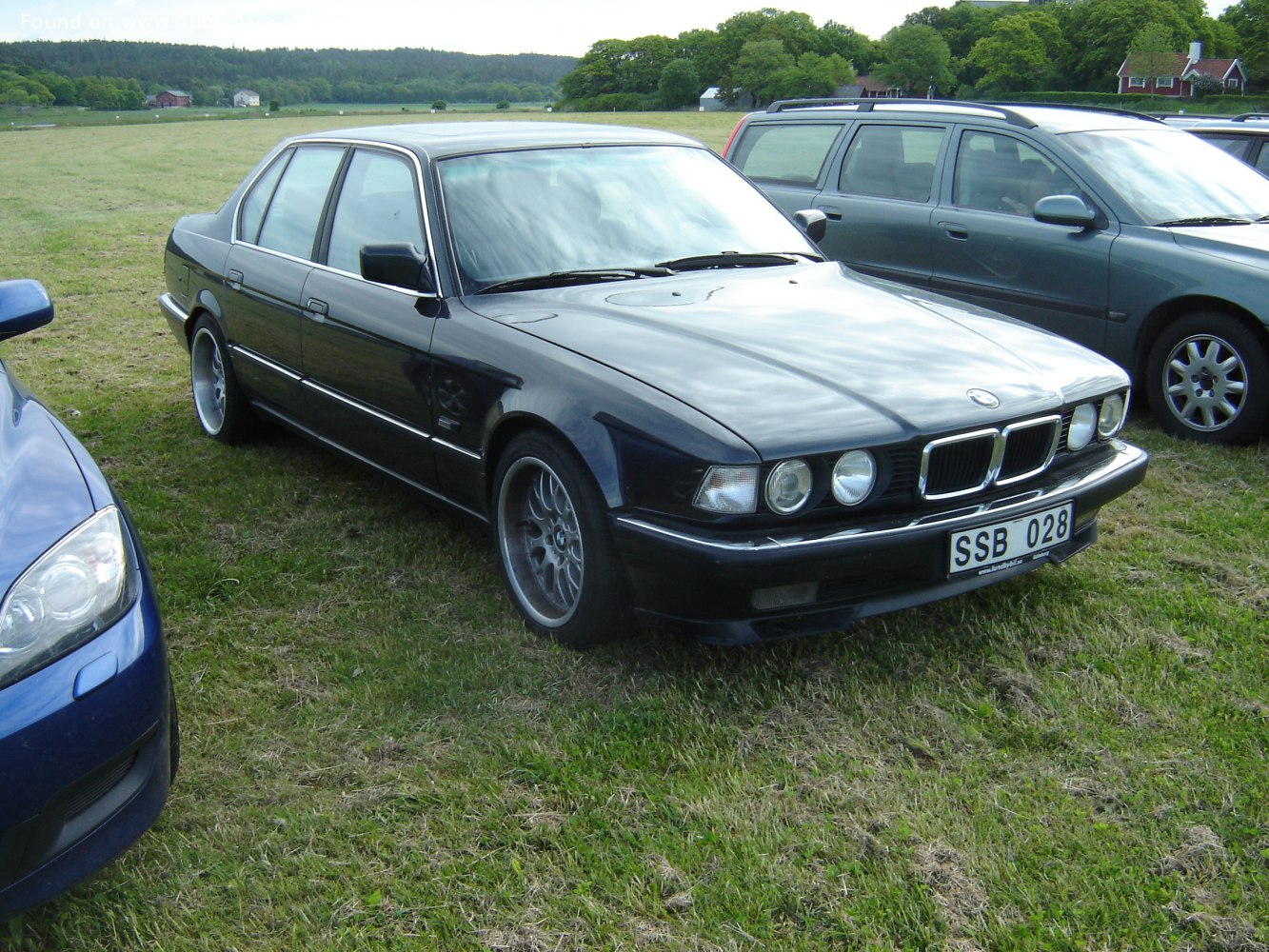 Specifications: BMW 7 Series (E32, facelift 1992) 740i (286 Hp) Automatic 1992, 1993, 1994