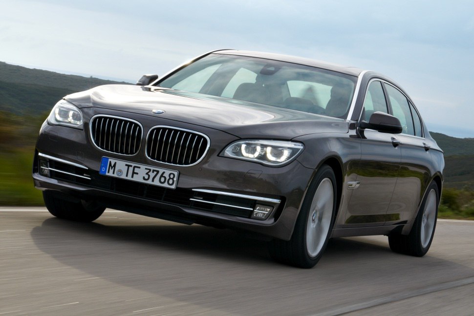 Specifications: BMW 7 Series Long (F02 LCI, facelift 2012) 740Li (320 Hp) Steptronic 2012, 2013, 2014, 2015
