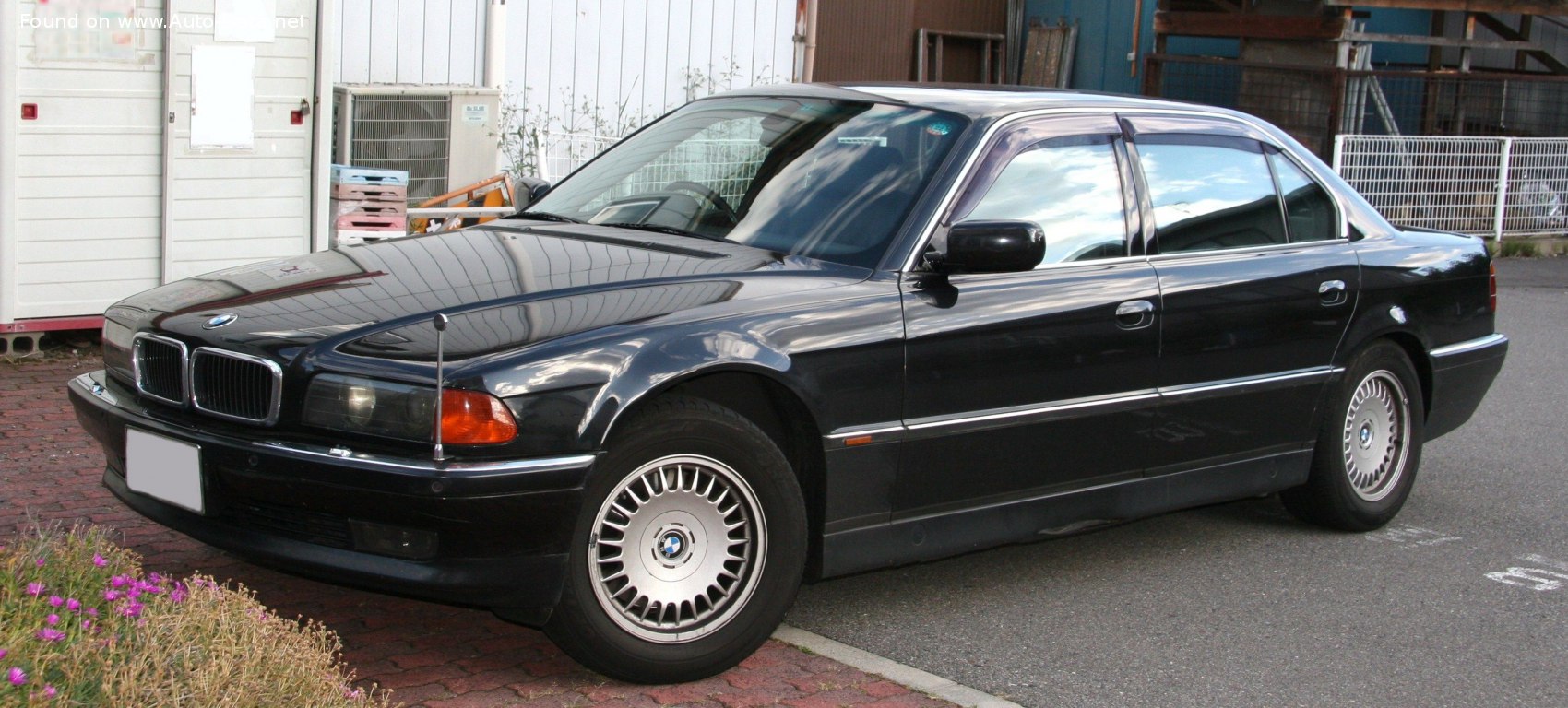 Specifications: BMW 7 Series Long (E38) 730iL (218 Hp) Steptronic 1994, 1995, 1996