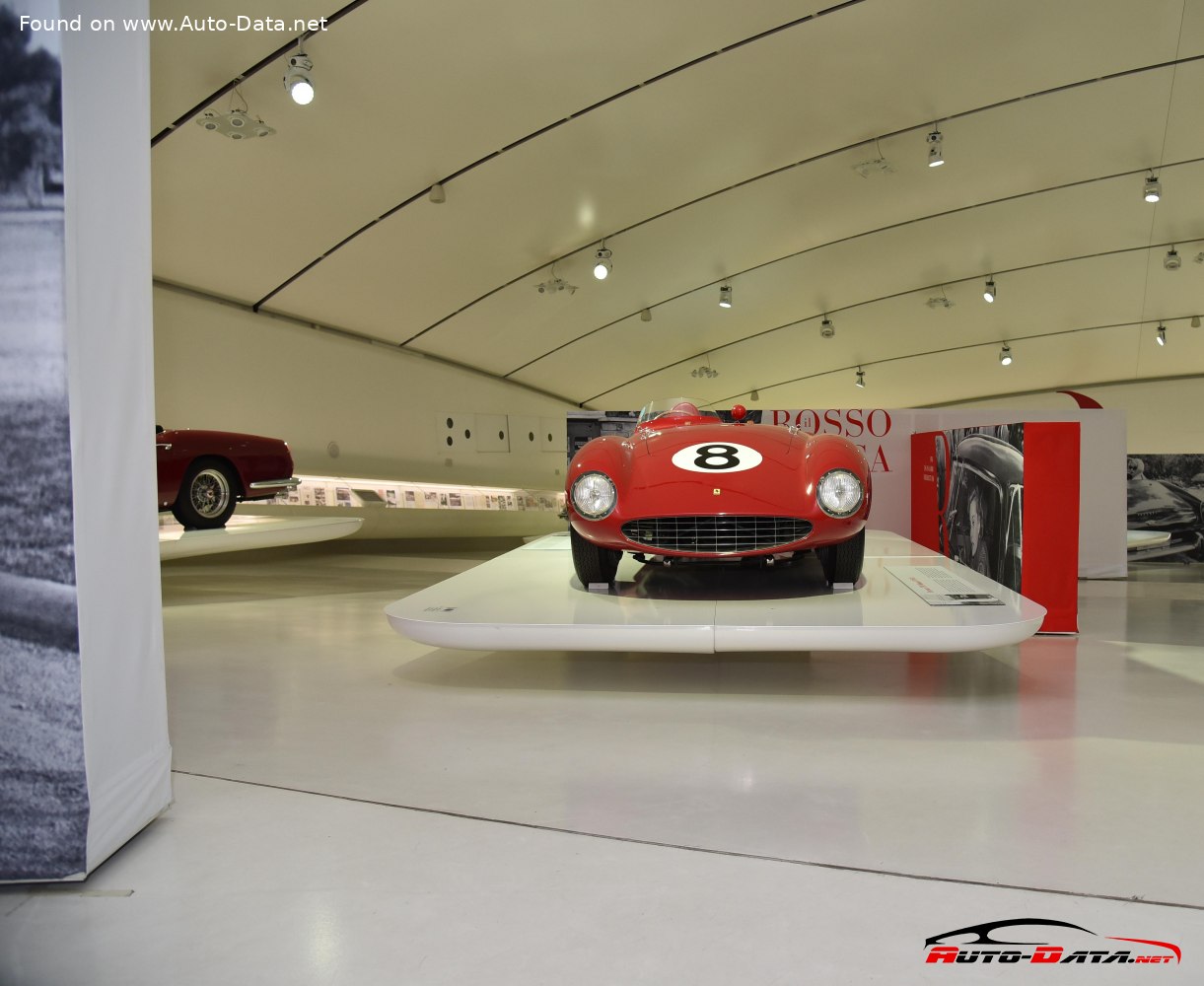 Specifications: Ferrari 750 Monza 3.0 (260 Hp) 1954