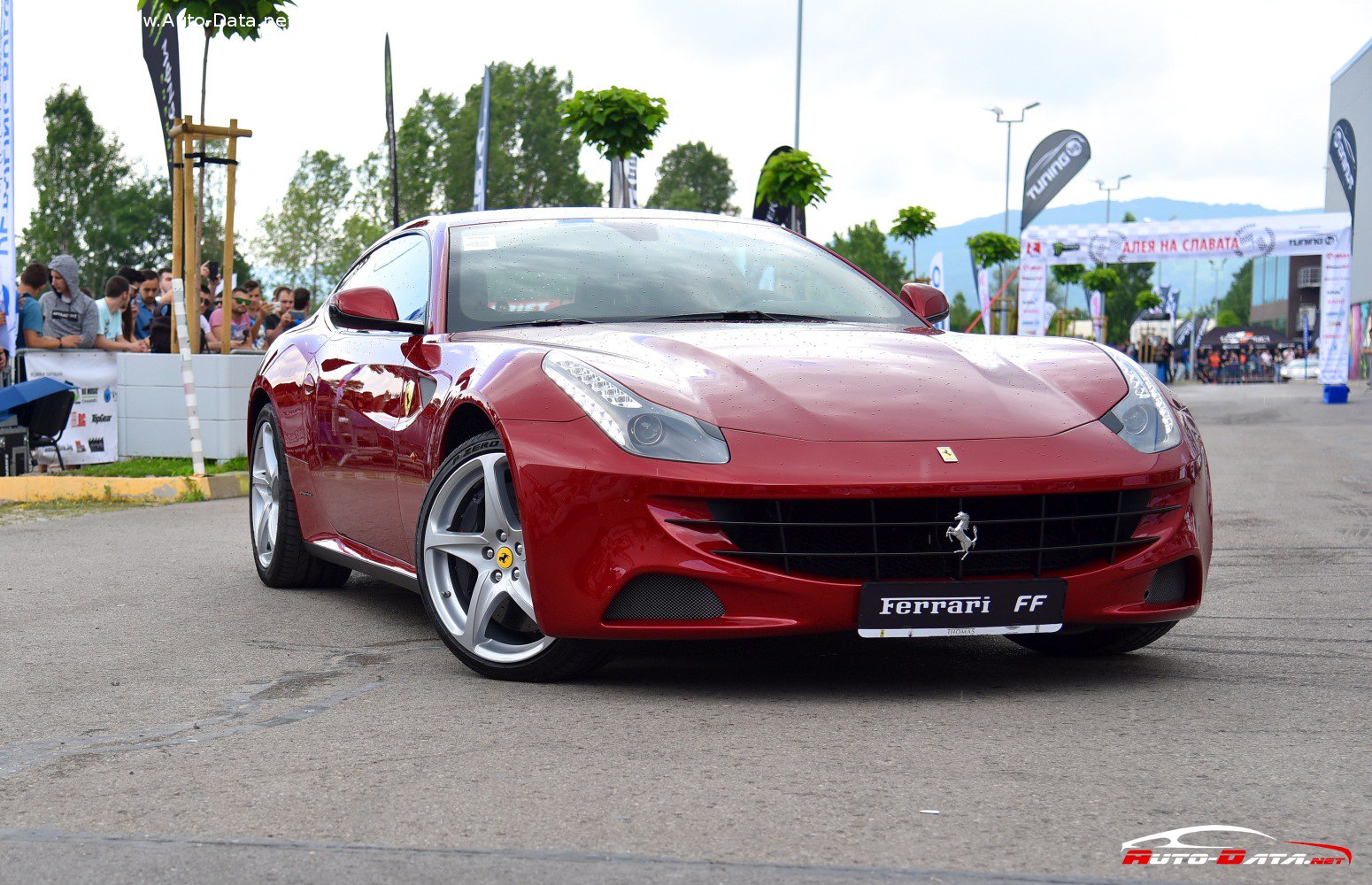 Specifications: Ferrari FF 6.3 V12 (660 Hp) 4WD 2012, 2013, 2014, 2015, 2016