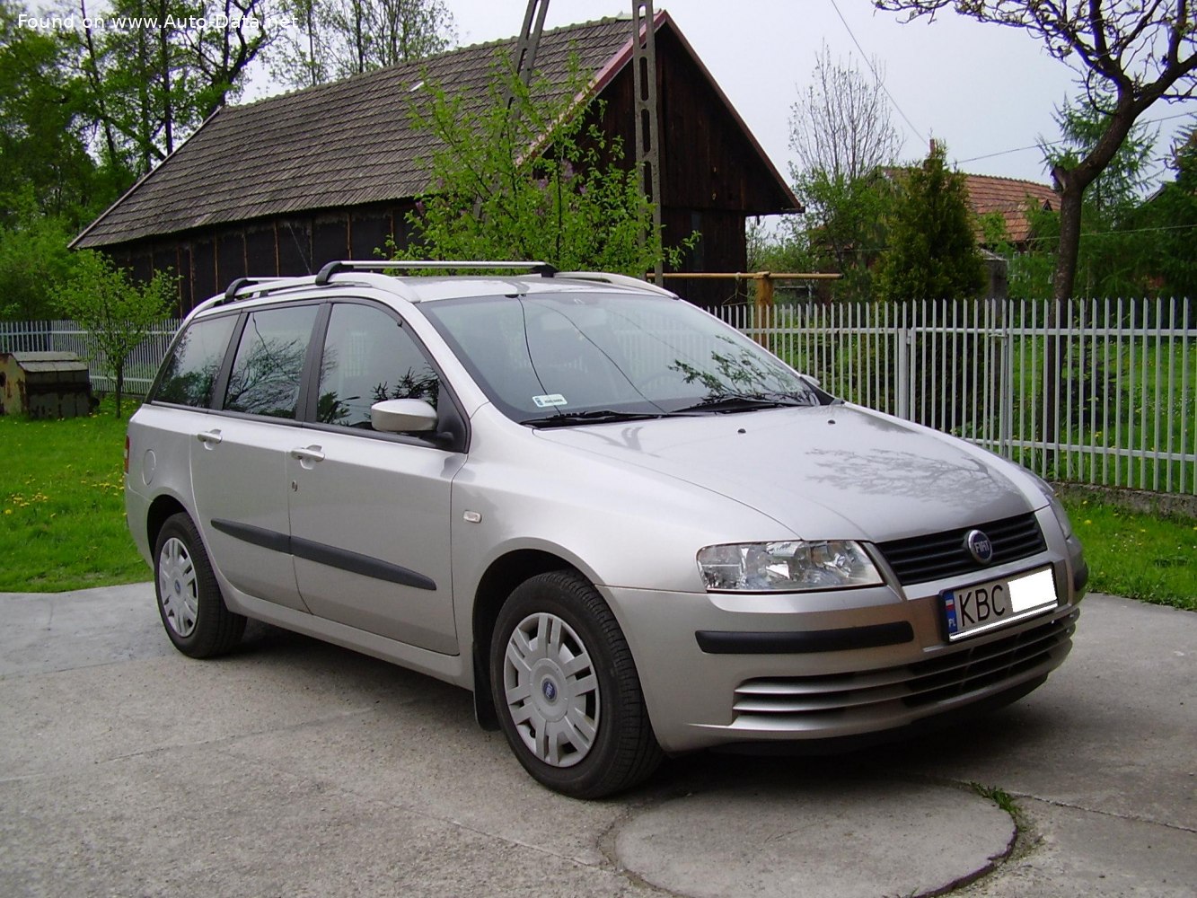 Specifications: Fiat Stilo Multi Wagon 1.9 JTD (80 Hp) 2002, 2003