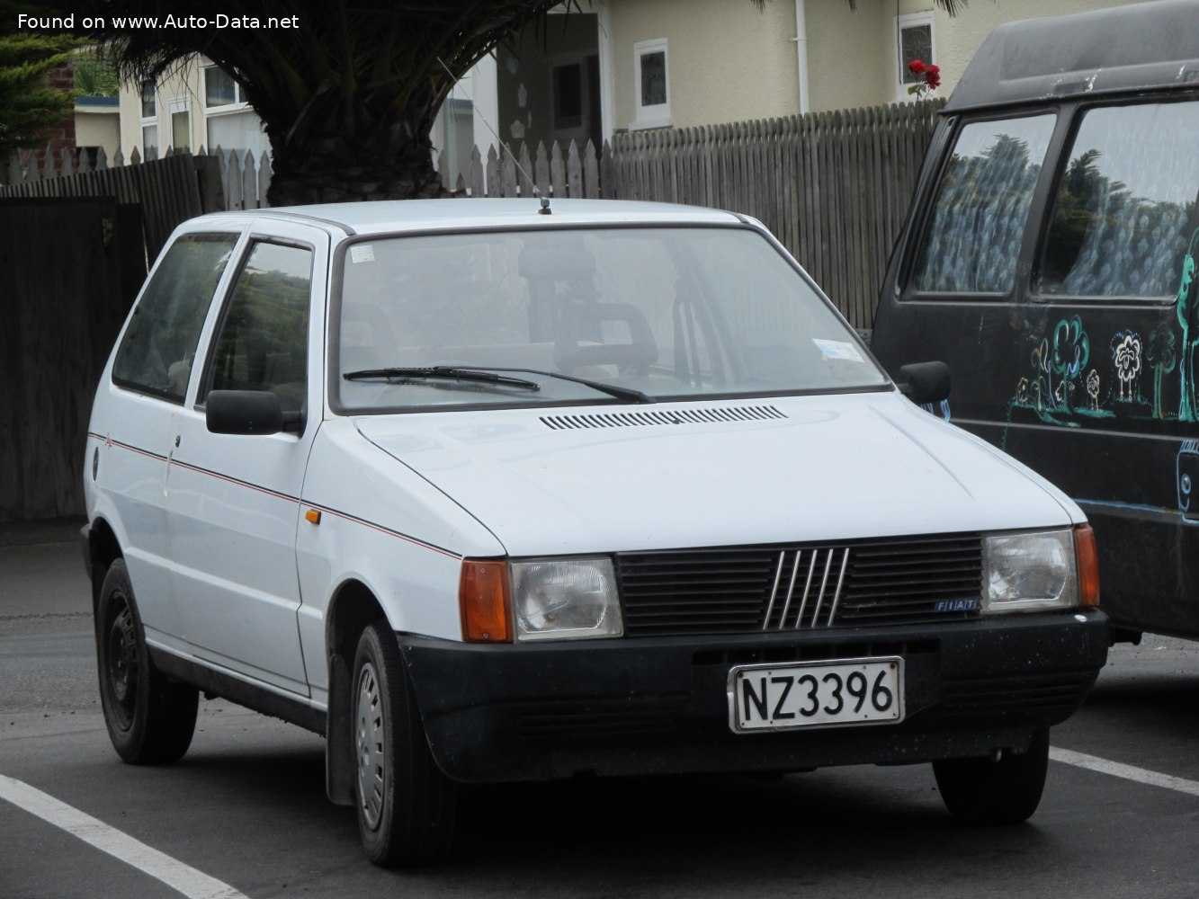 Specifications: Fiat UNO (146A) 1.7 D (58 Hp) 1989, 1990, 1991, 1992, 1993