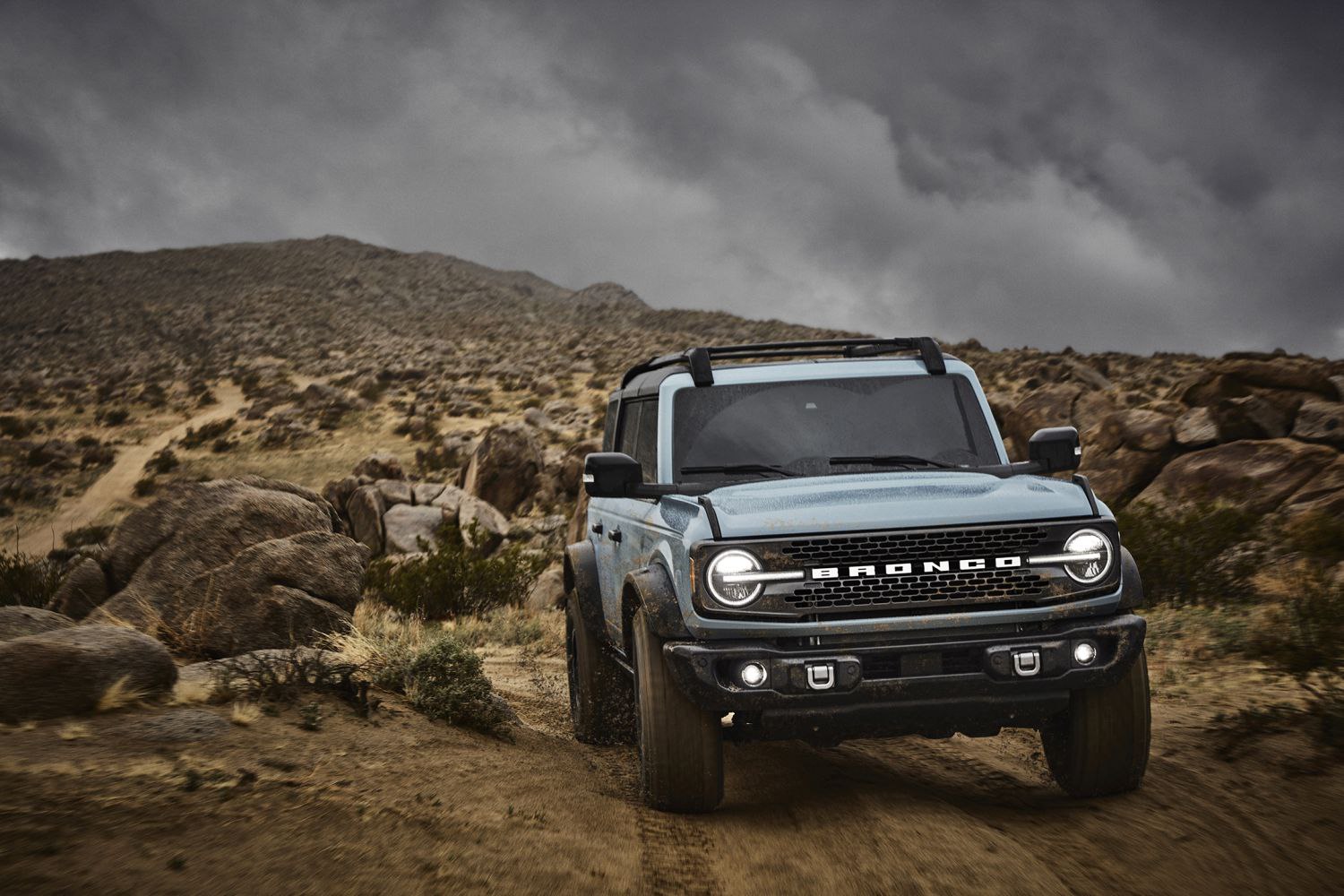Specifications: Ford Bronco VI Four-door Outer Banks 2.7 EcoBoost V6 (335 Hp) 4×4 Automatic 2023, 2024, 2025