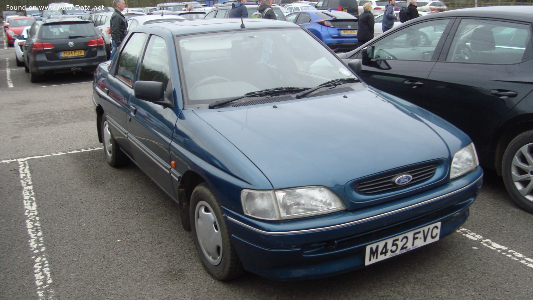 Specifications: Ford Escort VI (GAL) 1.8 i 16V (105 Hp) 1992, 1993, 1994, 1995