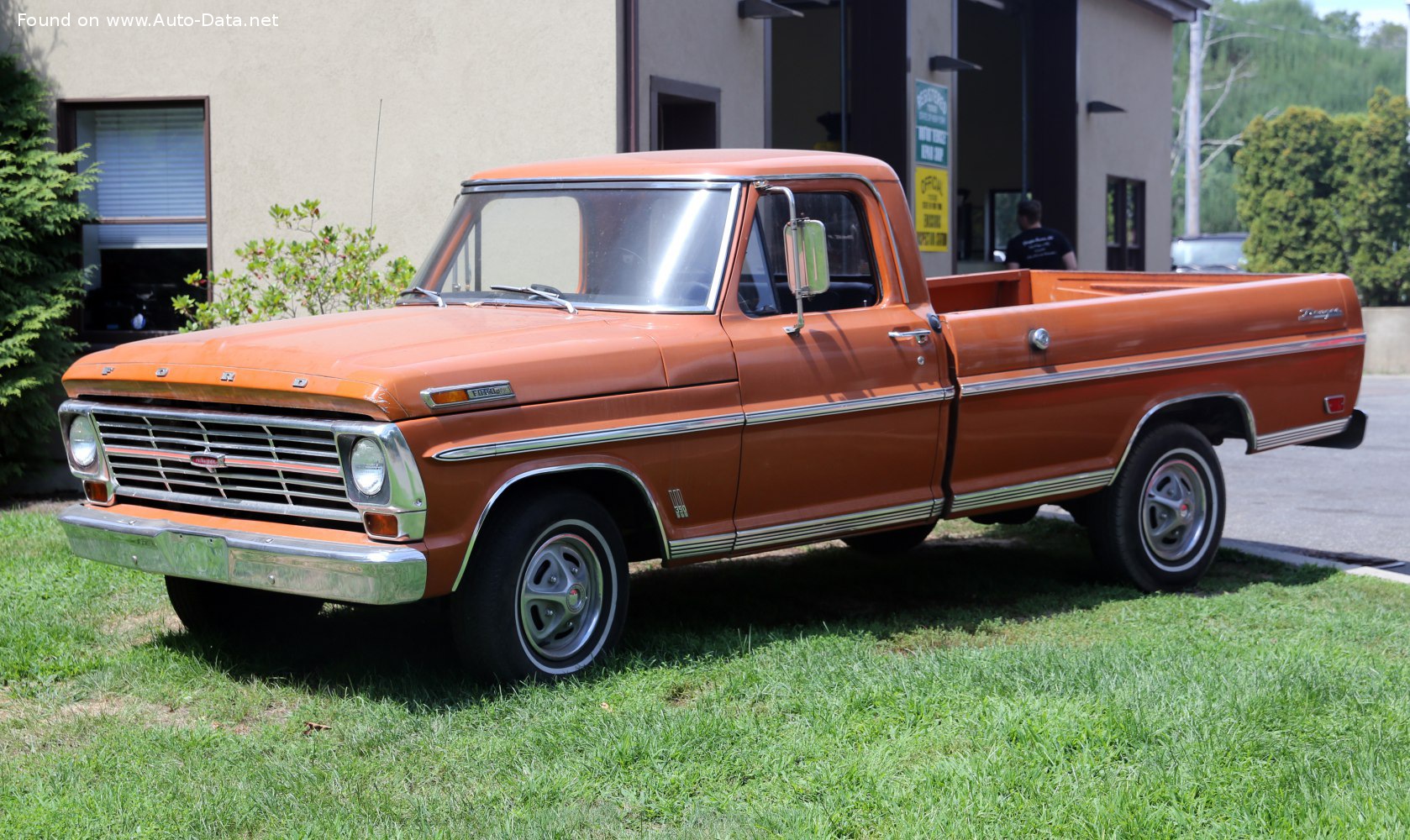 Specifications: Ford F-Series F-100 V 6.4 390 V8 (255 Hp) Automatic 1968, 1969, 1970, 1971, 1972