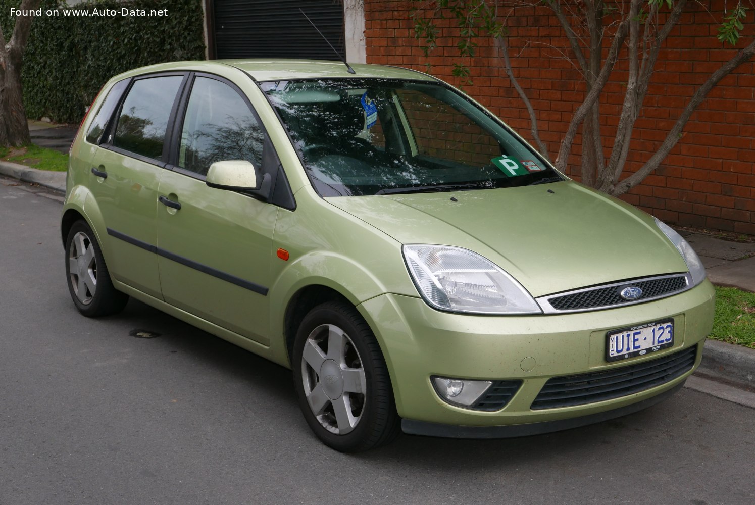 Specifications: Ford Fiesta VI (Mk6) 5 door 1.6 Duratec (100 Hp) 2001, 2002, 2003, 2004, 2005