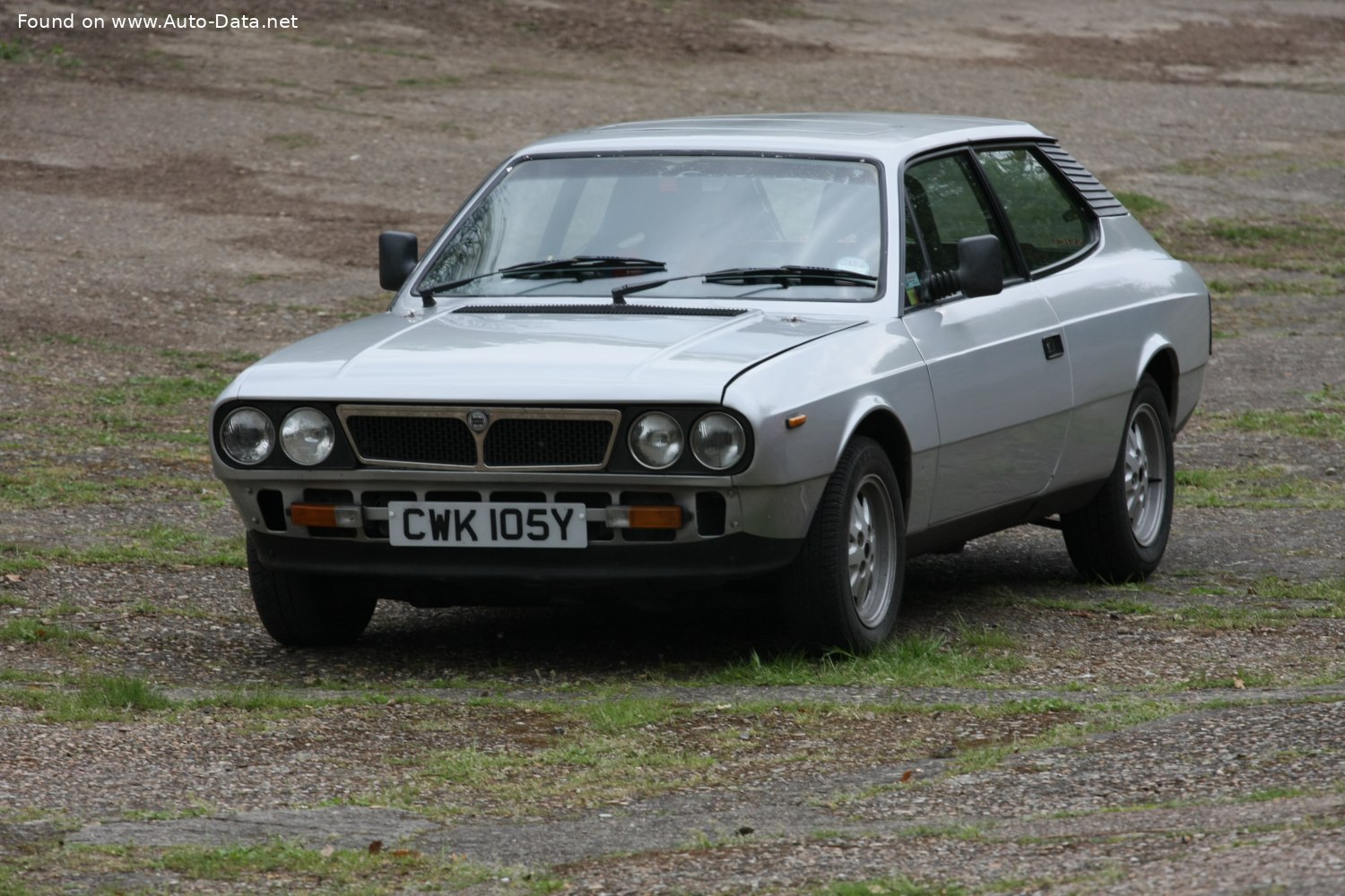 Specifications: Lancia Beta H.p.e. (828 BF) 2000 (116 Hp) 1979, 1980, 1981, 1982, 1983, 1984