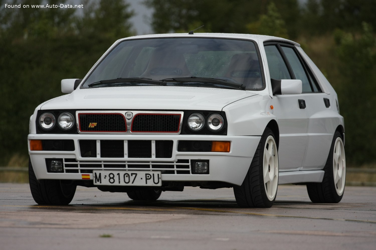 Specifications: Lancia Delta I (831, facelift 1991) HF Integrale Evo 2.0 16V (215 Hp) 4WD 1993, 1994