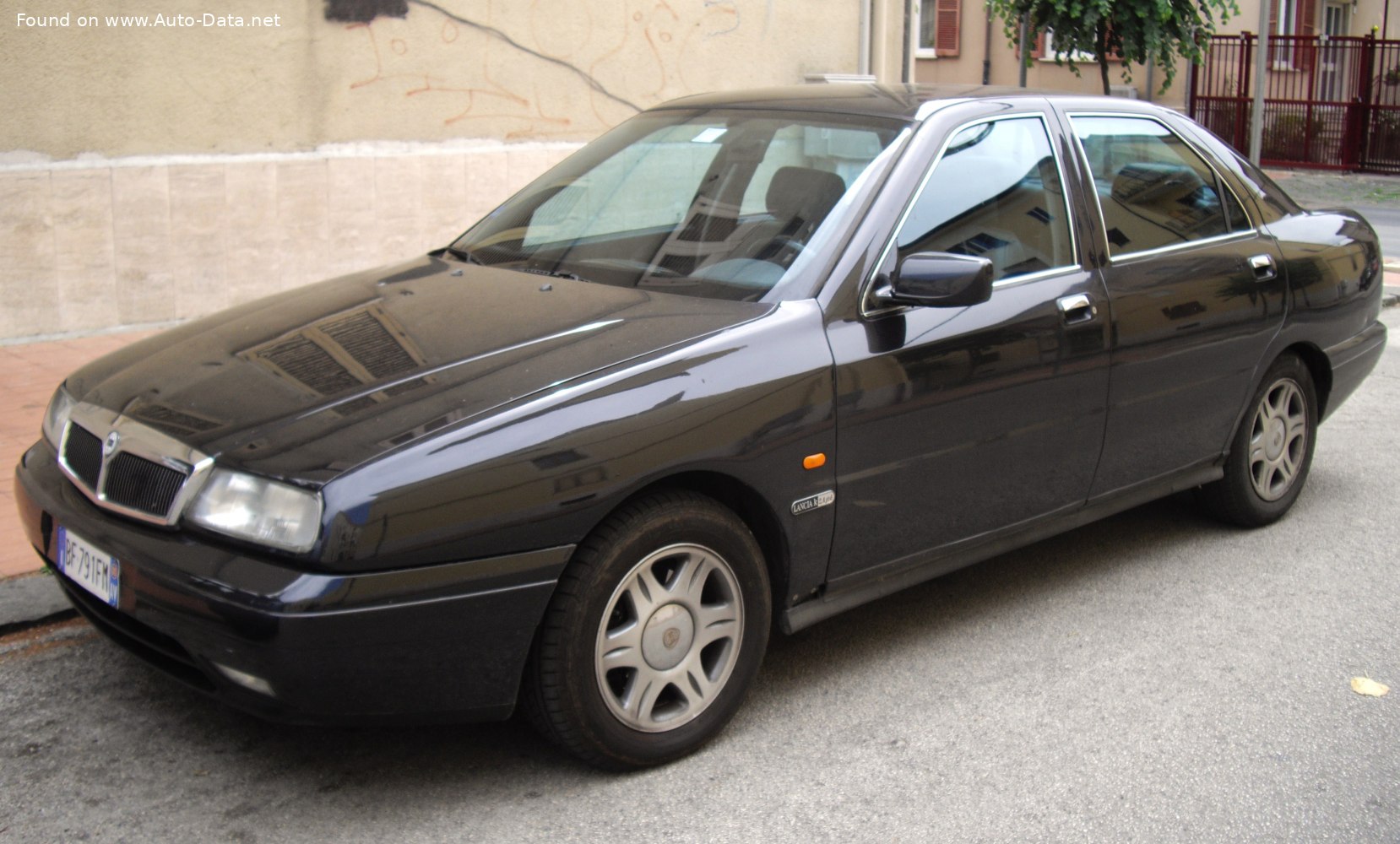 Specifications: Lancia Kappa (838) 2.0 LE (146 Hp) Automatic 1994, 1995, 1996