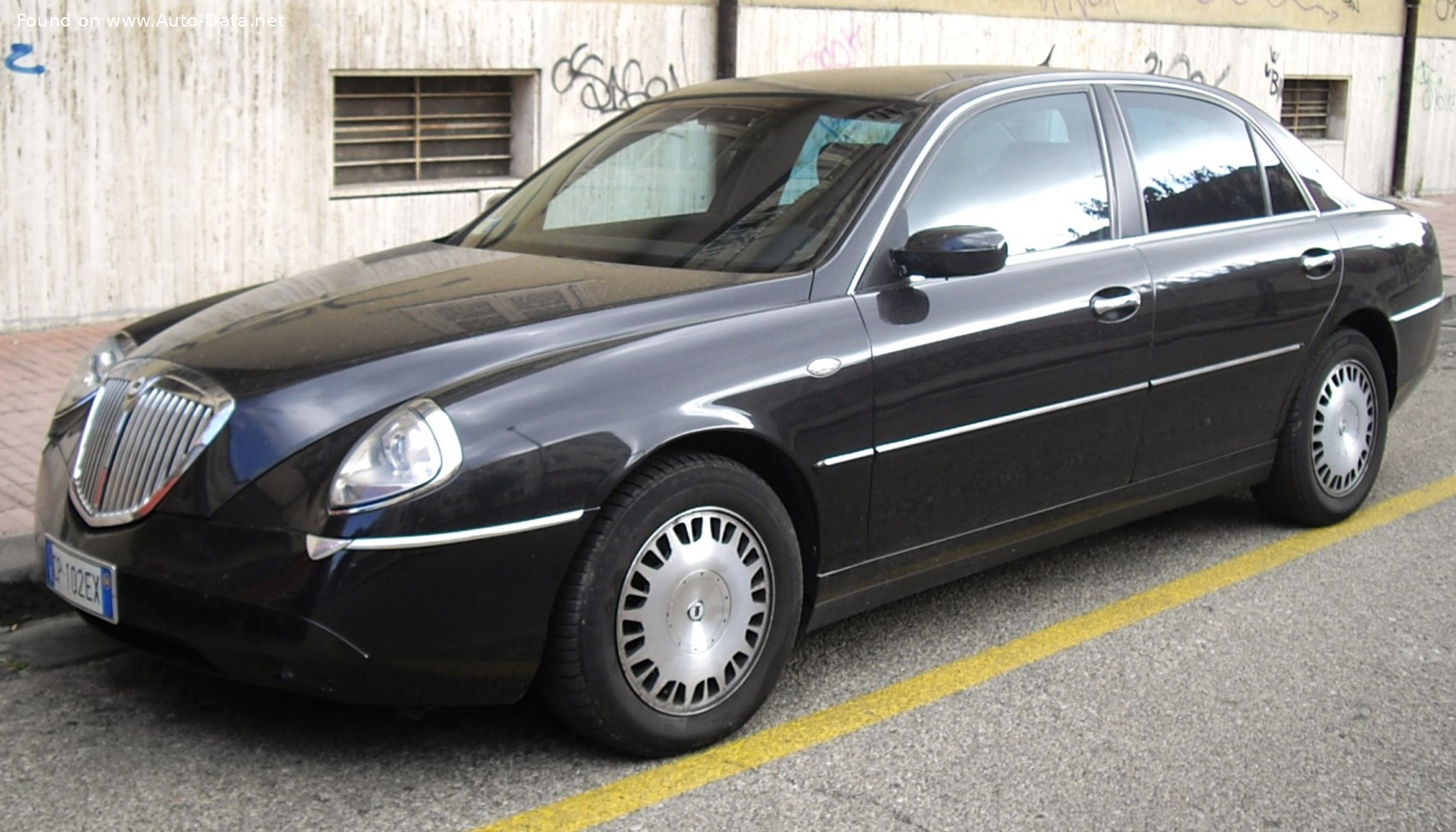 Specifications: Lancia Thesis 2.4 JTD (150 Hp) 2002, 2003, 2004, 2005
