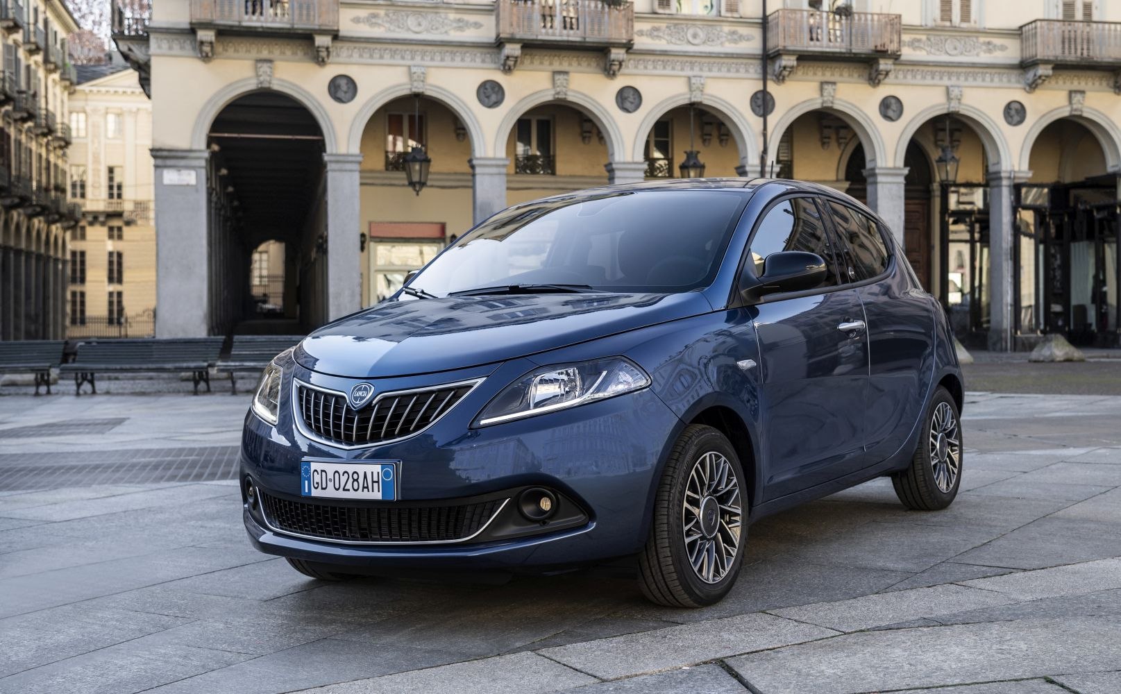 Specifications: Lancia Ypsilon (846, facelift 2021) 1.2 (69 Hp) 2021, 2022, 2023