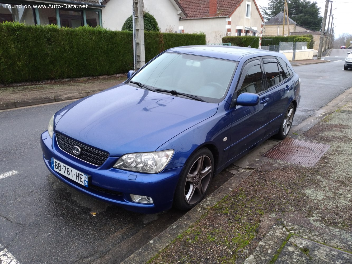 Specifications: Lexus IS I Sportcross 300 (210 Hp) 2001, 2002, 2003, 2004, 2005