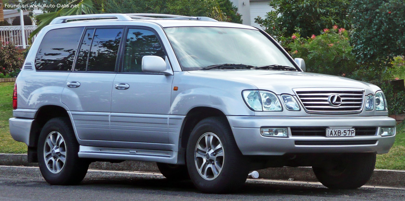 Specifications: Lexus LX II (facelift 2005) 470 V8 (275 Hp) AWD Automatic 2005, 2006, 2007