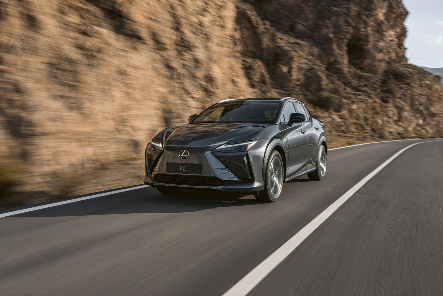 Specifications: Lexus RZ 300e 72.8 kWh (201 Hp) 2023, 2024, 2025