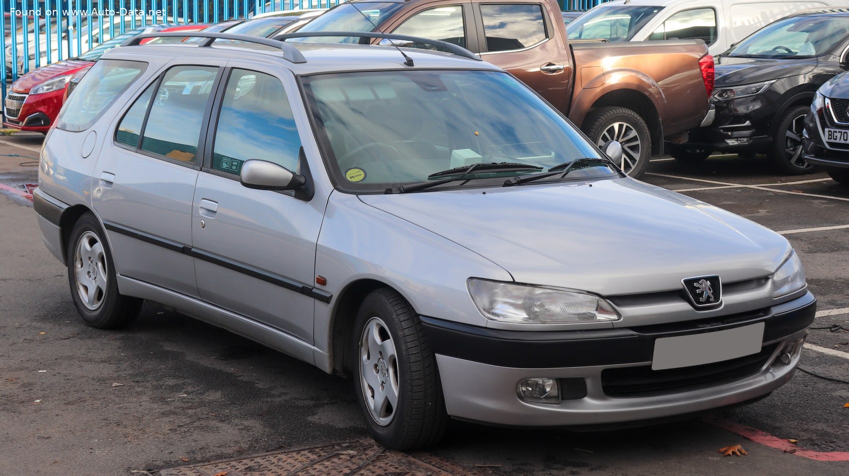 Specifications: Peugeot 306 Break (7E) 1.9d (69 Hp) 1998, 1999, 2000, 2001, 2002