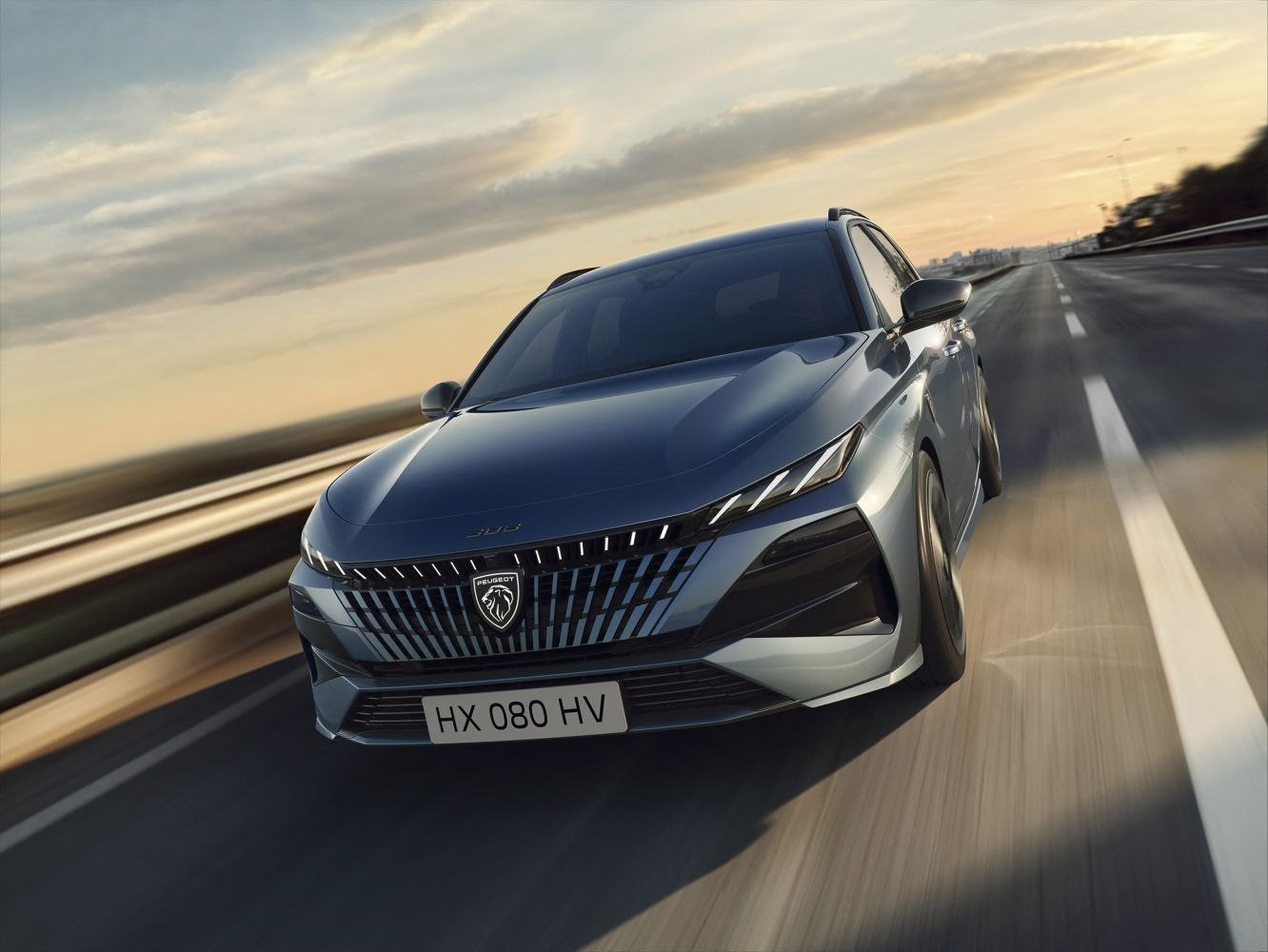 Specifications: Peugeot 308 SW III (Phase II, 2025) 1.6 (195 Hp) Plug-in Hybrid e-DCS 2025