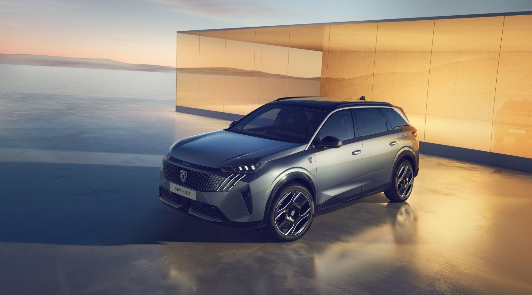 Specifications: Peugeot 5008 III (Phase I, 2024) 1.6 (196 Hp) Plug-in Hybrid e-DCS 2024, 2025