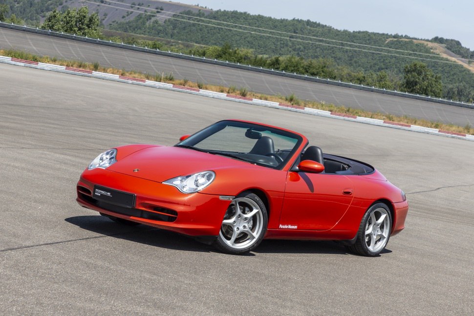 Specifications: Porsche 911 Cabriolet (996, facelift 2001) Carrera 4 3.6 (320 Hp) 2001, 2002, 2003, 2004