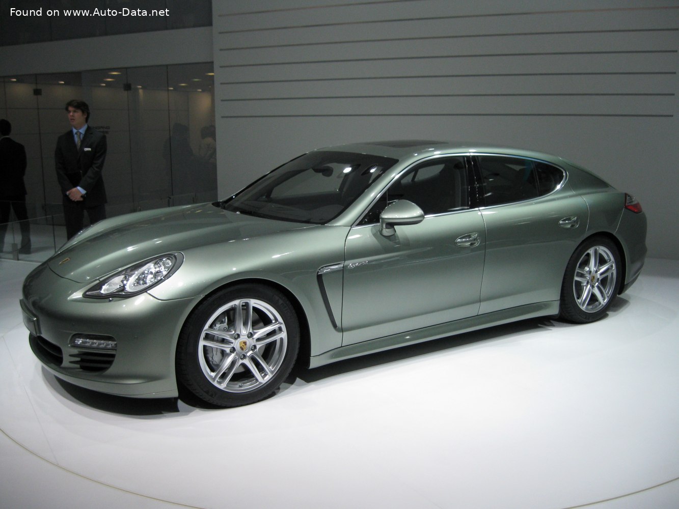 Specifications: Porsche Panamera (G1) S 4.8 V8 (400 Hp) 2009, 2010, 2011, 2012, 2013